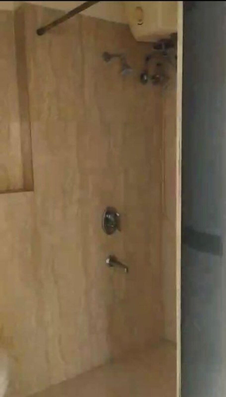 Bathroom, mermit-tower 2 Bedroom 1200 Sq.Ft. Apartment In Lower Parel Mumbai 10689239