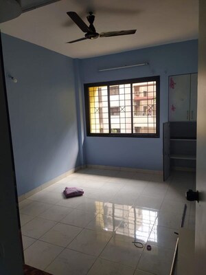 Room in 2 BHK Apartment at Nirmiti Horizon, Aundh – for Rent
