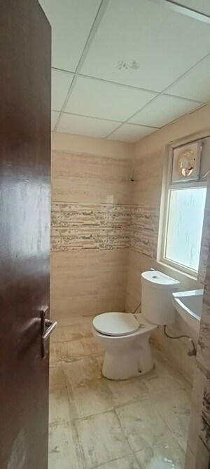 Bathroom in 1 BHK Builder Floor at RWA Apartments Sector 53, Sector 53 – for Rent