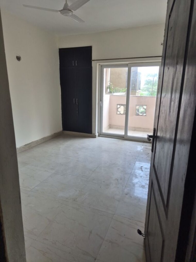 Kitchen, nimbus-the-hyde-park 2.5 Bedroom 1075 Sq.Ft. Apartment In Sector 78 Noida 10689286