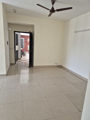 Furnished Amenities in 3 BHK Apartment at Aditya Celebrity Homes, Sector 76 – for Rent