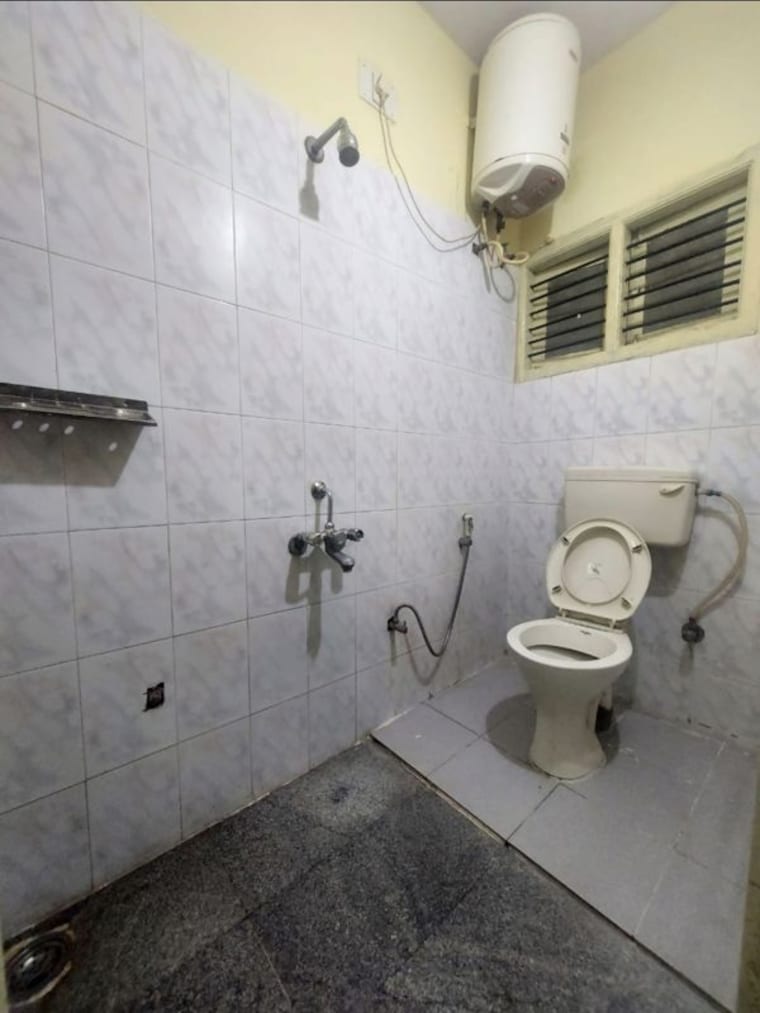 Bathroom, btm layout stage 2 3 Bedroom 1300 Sq.Ft. Builder Floor In Btm Layout Stage 2 Bangalore 10641644