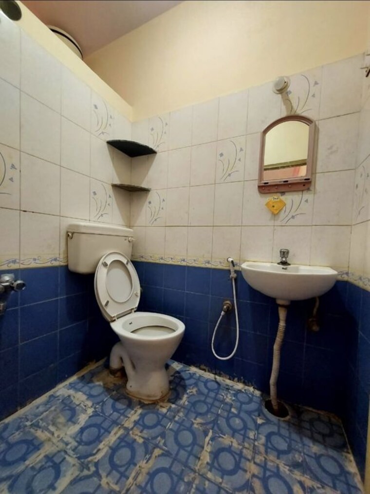 Bathroom, btm layout 1 2 Bedroom 800 Sq.Ft. Builder Floor In Btm Layout 1 Bangalore 10676759