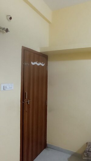 Room in 1 RK Independent House at Narsala – for Rent