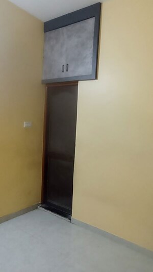 Room in 1 RK Independent House at Narsala – for Rent