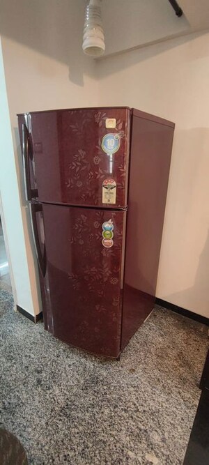 Furnished Amenities in 1 BHK Apartment at Dheeraj Uphar CHS. LTD., Malad East – for Rent