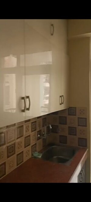 Bathroom in 3 BHK Apartment at Uninav Heights Phase I, Raj Nagar Extension – for Rent