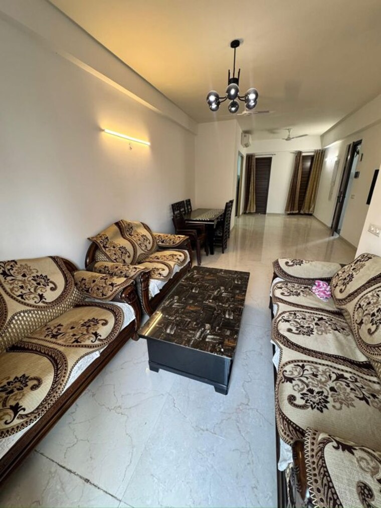 Living Room, smart-world-orchard 3 Bedroom 1630 Sq.Ft. Builder Floor In Sector 61 Gurgaon 10689309