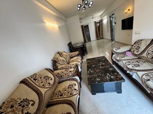 Living Room in 3 BHK Builder Floor at Smart World Orchard, Sector 61 – for Rent