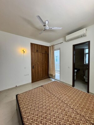 Bedroom in 3 BHK Builder Floor at Smart World Orchard, Sector 61 – for Rent