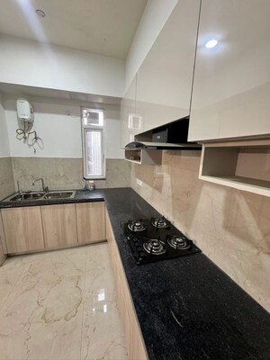 Kitchen in 3 BHK Builder Floor at Smart World Orchard, Sector 61 – for Rent