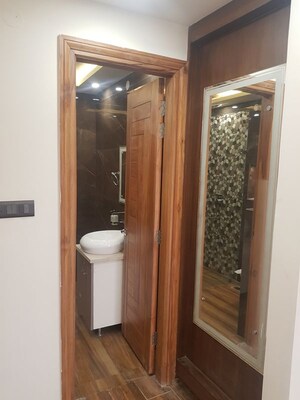 Building Lobby in 3 BHK Builder Floor at Parklands, Sector 85 – for Sale