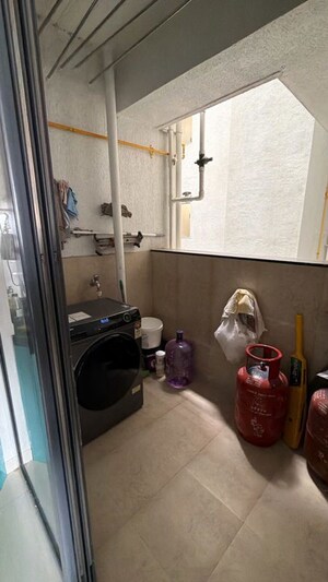 Bathroom in 2 BHK Apartment at Majestique Signature Towers, Balewadi – for Rent