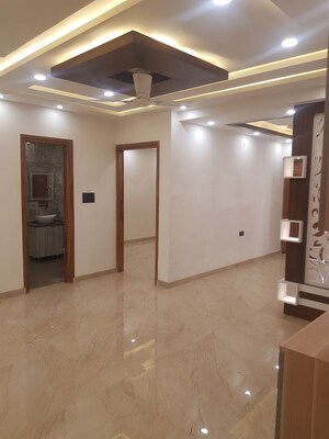Room in 3 BHK Builder Floor at Parklands, Sector 85 – for Sale