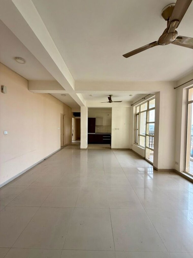 undefined, ambala highway 3 Bedroom 1750 Sq.Ft. Apartment In Ambala Highway Zirakpur 10689416