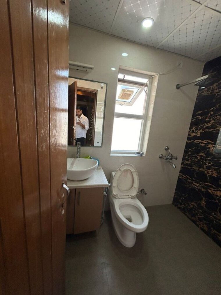 Bathroom, rps-savana 4 Bedroom 2360 Sq.Ft. Apartment In Sector 88 Faridabad 10688306