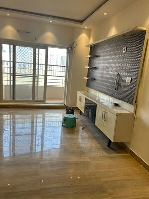 Room in 4 BHK Apartment at RPS Savana, Sector 88 – for Rent