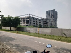  Plot – Exterior View View at Imperia Premeria, Knowledge Park V Greater Noida - for Sale
