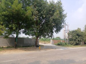   Plot at Imperia Premeria, Knowledge Park V Greater Noida – for Sale