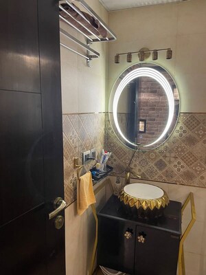 Bathroom in 2 BHK Apartment at Supertech Supernova Nova Residences, Sector 94 – for Sale