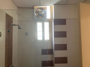 Bathroom in 4 BHK Apartment at Eldeco Elegante, Vibhuti Khand – for Rent