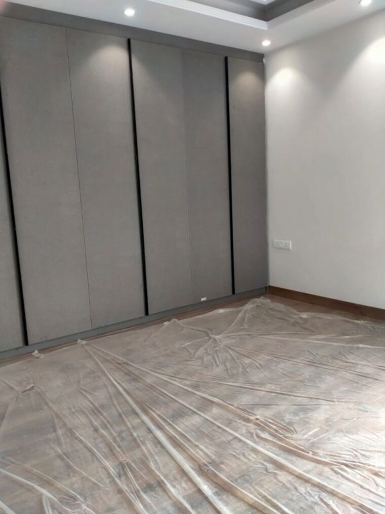 Room, sector 43 3 Bedroom 1935 Sq.Ft. Builder Floor In Sector 43 Gurgaon 10689435