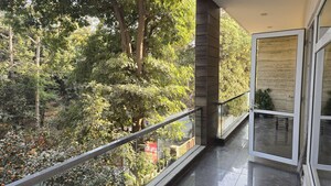 Balcony in 4 BHK Builder Floor at Ansal Sushant Lok I, Sector 43 – for Rent