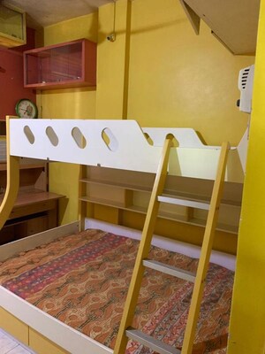 Bedroom in 2 BHK Apartment at Woodland Avenue, Kothrud – for Rent