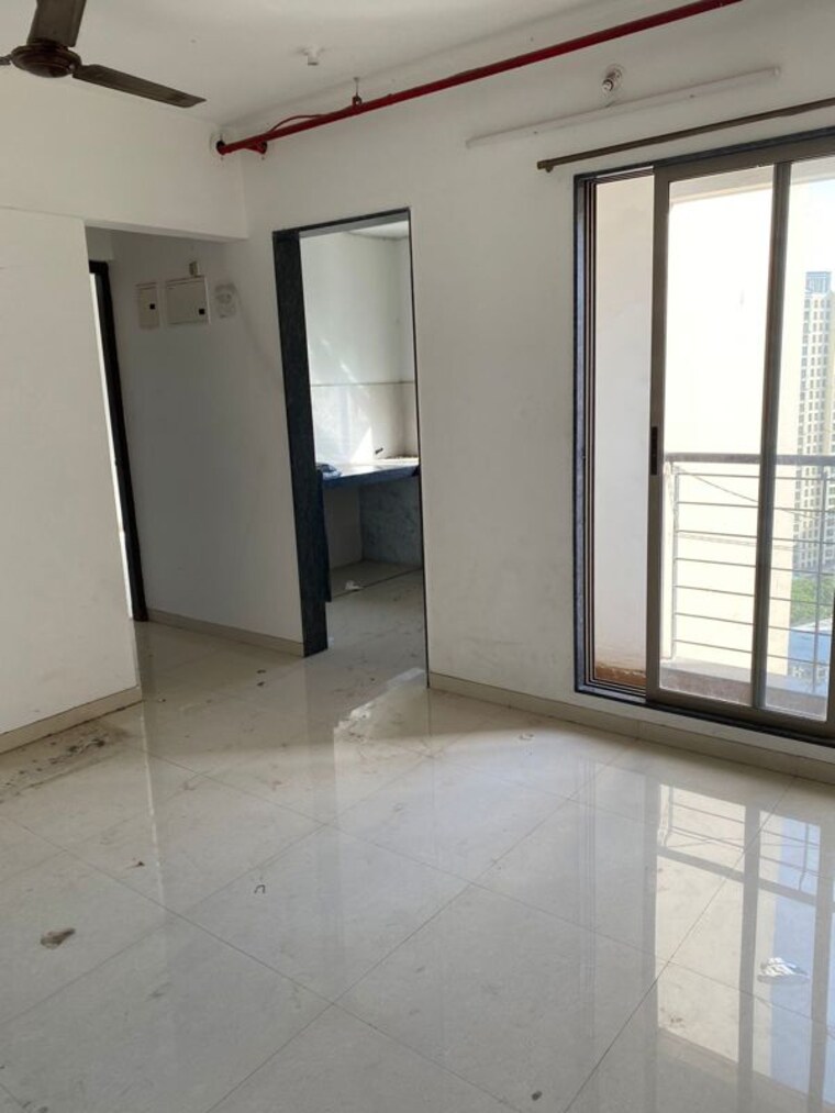 Room, runwal-eirene 1 Bedroom 550 Sq.Ft. Apartment In Balkum Pada Thane 10689444