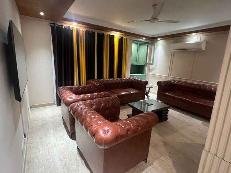 Bedroom, greater kailash i 4 Bedroom 300 Sq.Yd. Builder Floor In Greater Kailash I Delhi 10689468