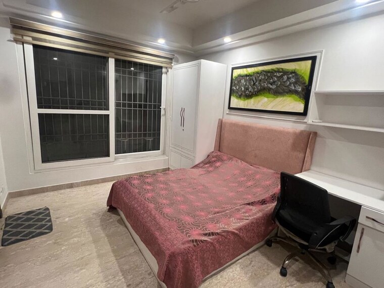 Living Room, greater kailash i 4 Bedroom 300 Sq.Yd. Builder Floor In Greater Kailash I Delhi 10689468