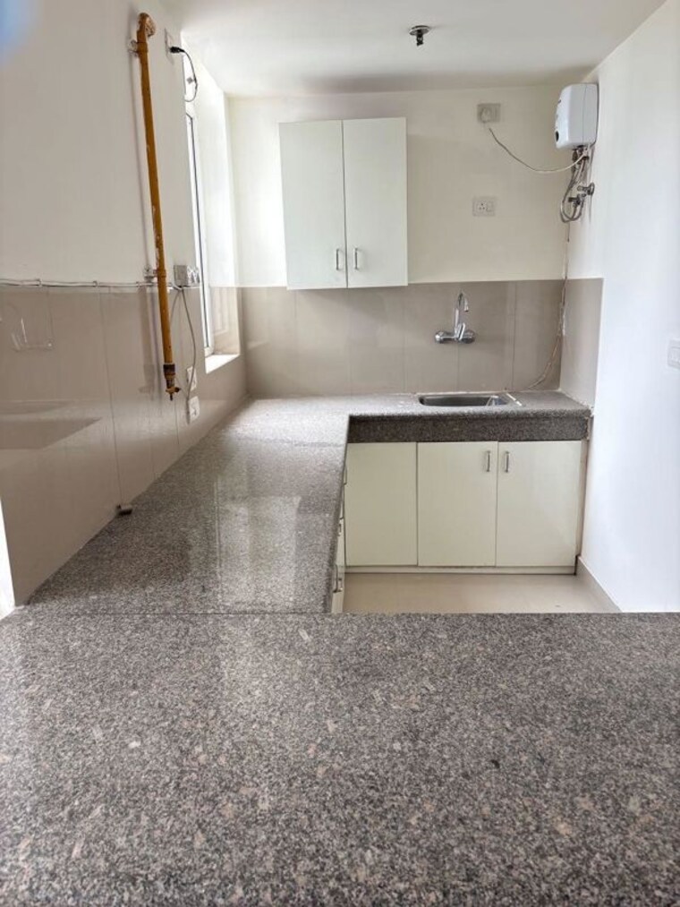 Kitchen, sector 22 2 Bedroom 1200 Sq.Ft. Builder Floor In Sector 22 Gurgaon 10689487