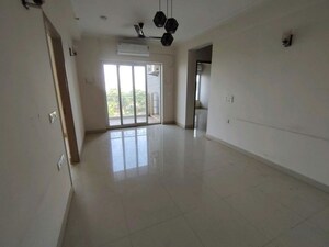 Room in 3 BHK Builder Floor at Sector 23 – for Rent
