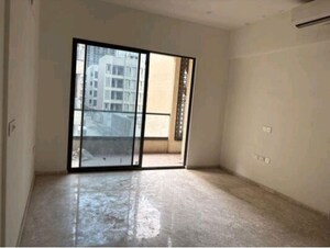 Room in 3 BHK Builder Floor at Whiteland Blissville, Sector 76 – for Sale