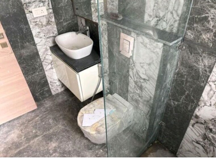 Bathroom, whiteland-blissville 3 Bedroom 1672 Sq.Ft. Builder Floor In Sector 76 Gurgaon 10689515