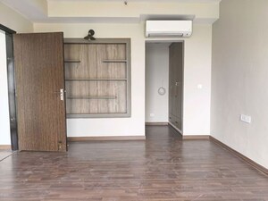 Room in 3 BHK Builder Floor at Sector 22 – for Rent