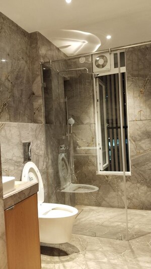 Bathroom in 6+ BHK Apartment at Lodha The World Towers World One Tier 2, Worli – for Sale