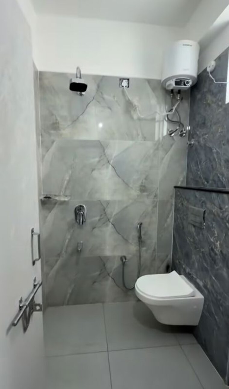 Bathroom, bholenath-chembur-castle 1 Bedroom 423 Sq.Ft. Apartment In Chembur Mumbai 10689532