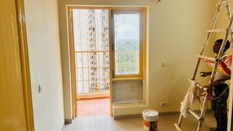 Room, shiv-sai-ozone-park 3.5 Bedroom 1700 Sq.Ft. Apartment In Sector 86 Faridabad 10689539