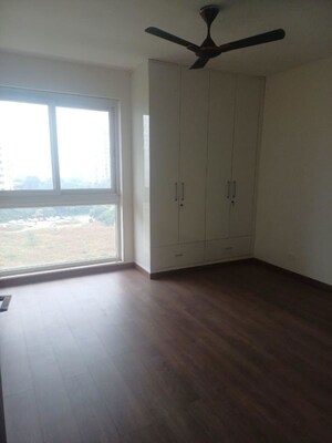 Room in 3 BHK Builder Floor at Sector 22 – for Rent