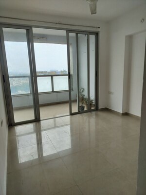 Room in 3 BHK Apartment at Amanora Future Towers, Hadapsar – for Sale