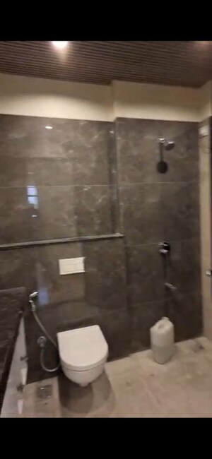 Furnished Amenities in 2 BHK Apartment at Sheth 72 West, Andheri West – for Rent