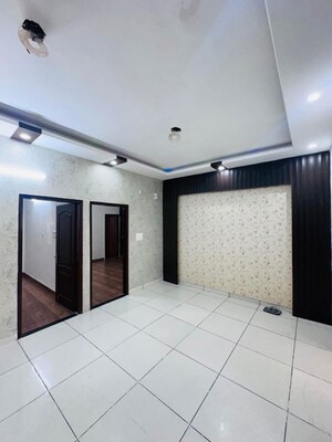 Room in 3 BHK Apartment at Gomti Homes, Nabha – for Rent