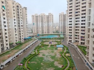 2.5 BHK Apartment For Sale in SRS Royal Hills, Sector 87