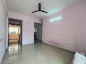 Room in 1 BHK Apartment at Balaji Apartment Mundhwa, Mundhwa – for Rent