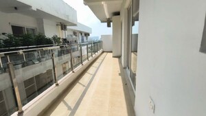 Balcony in 4 BHK Builder Floor at SS Linden, Sector 84 – for Sale