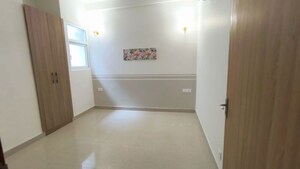 Room in 4 BHK Builder Floor at SS Linden, Sector 84 – for Sale