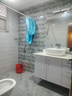 Bathroom in 2 BHK Builder Floor at RWA Apartments Sector 26, Sector 26 – for Rent