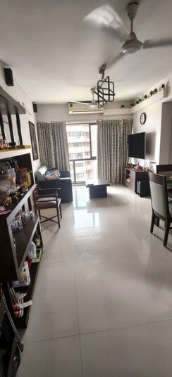 1 BHK +Apartment For Sale in Kanakia Rainforest