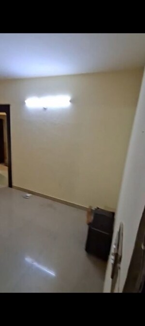 Room in 2 BHK Apartment at Milan Earth, Raj Nagar Extension – for Rent